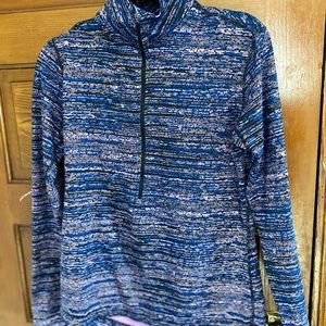 Nike Women’s Pullover